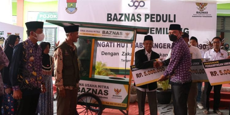 HUT Ke 390 Tahun Kabupaten Tangerang, Baznas Peduli Salurkan Bantuan di Teluknaga 7 HUT Ke 390 Tahun Kabupaten Tangerang, Baznas Peduli Salurkan Bantuan di Teluknaga I PojokPublik