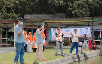 PKS Kota Serang Gelar Mancing Ceria & Fun Games Bersama Ayah 8 PKS Kota Serang Gelar Mancing Ceria & Fun Games Bersama Ayah I PojokPublik