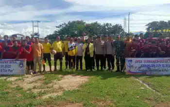 Wakil Ketua DPRD Kota Serang Buka Open Turnamen Keronjen Cup llI 7 Wakil Ketua DPRD Kota Serang Buka Open Turnamen Keronjen Cup llI I PojokPublik