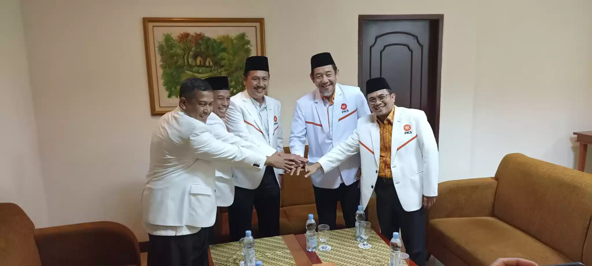 Dewan Penasehat dan Dewan Pakar PKS Banten Dilantik, Ini Susunannya 7 Dewan Penasehat dan Dewan Pakar PKS Banten Dilantik, Ini Susunannya I PojokPublik