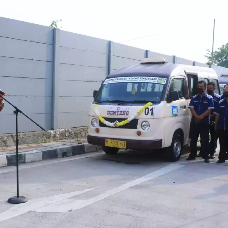 Resmikan Rute Baru si Benteng, Arief Minta Sopir Tidak Ugal-ugalan