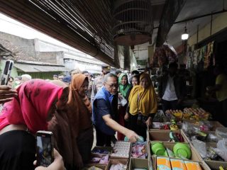 Tinjau Pasar Natar Lampung, Mendag Zulkifli Hasan: Stok dan Harga Bapok Terpantau Stabil