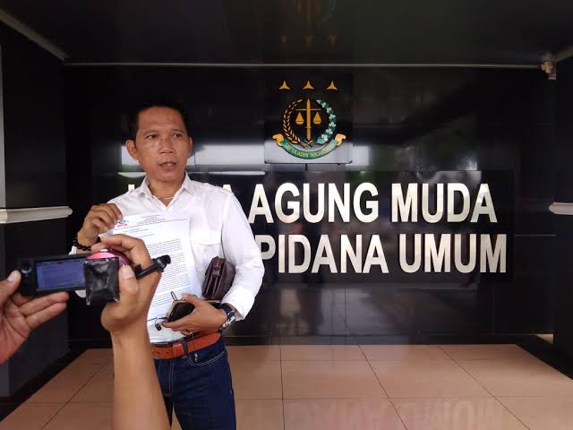 Mata Hukum Pertanyakan Profesionalisme Penyidik Polres Lebak Soal Alat Berat Galian Dilepas Kembali 7 Mata Hukum Pertanyakan Profesionalisme Penyidik Polres Lebak Soal Alat Berat Galian Dilepas Kembali I PojokPublik