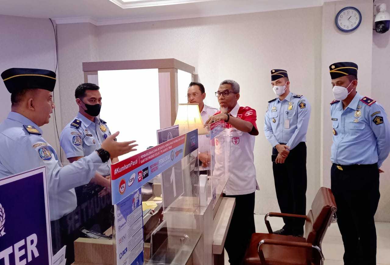 Irjen Kemenkumham: Mewujudkan Layanan Terbaik bagi Publik Diperlukan Kekompakan Petugas 7 Irjen Kemenkumham: Mewujudkan Layanan Terbaik bagi Publik Diperlukan Kekompakan Petugas I PojokPublik