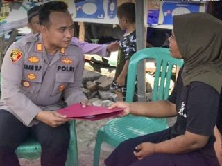 Kapolresta Tangerang Beri Santunan Korban Kekerasan di Panongan