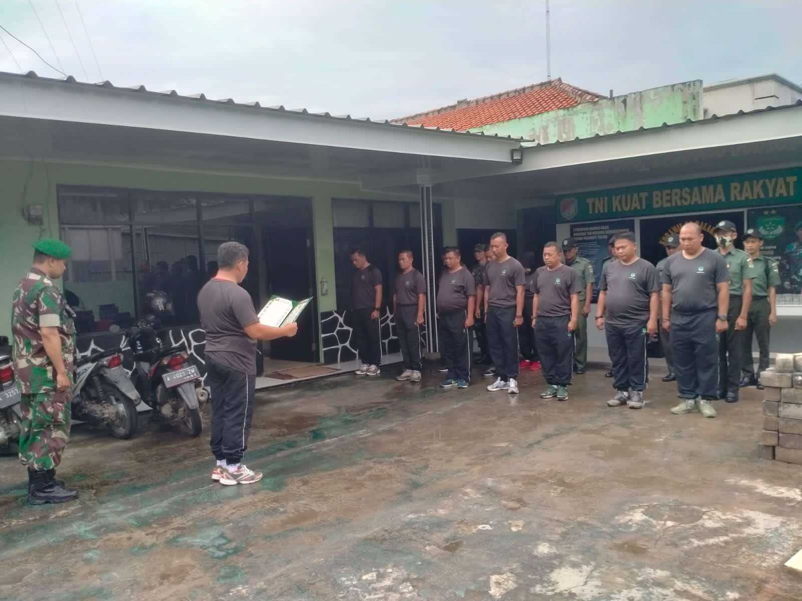 Danramil 05/Balaraja Kodim 0510/Tigaraksa Pimpin Apel Pagi dan Senam SKJ 88 7 Danramil 05/Balaraja Kodim 0510/Tigaraksa Pimpin Apel Pagi dan Senam SKJ 88 I PojokPublik