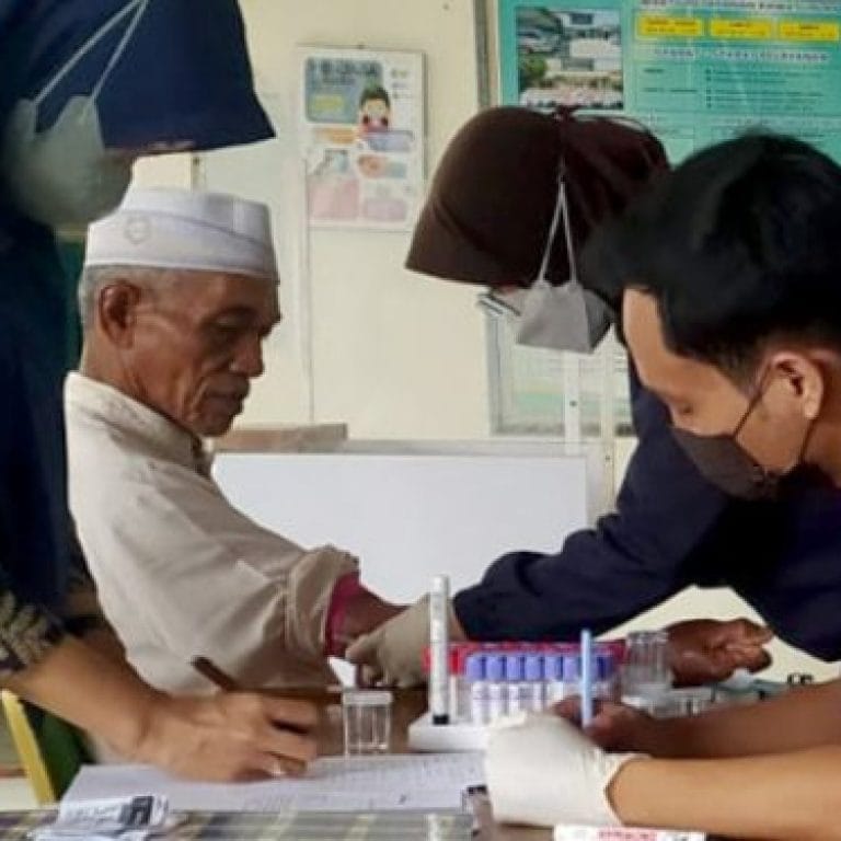 Bantu Lansia agar Tetap Produktif, Puskesmas Kronjo Rutin Gelar Prolanis