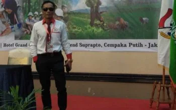 Relawan Barisan Pemenangan Jokowi Himbau Pejabat Yang Koruptor Mundur Terhormat Atau Tidak Terhormat 4 Relawan Barisan Pemenangan Jokowi Himbau Pejabat Yang Koruptor Mundur Terhormat Atau Tidak Terhormat I PojokPublik