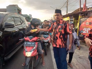 Ranting Ormas ( PP ) Pemuda Pancasila Desa Saga Ngabuburit Berbagi Takjil