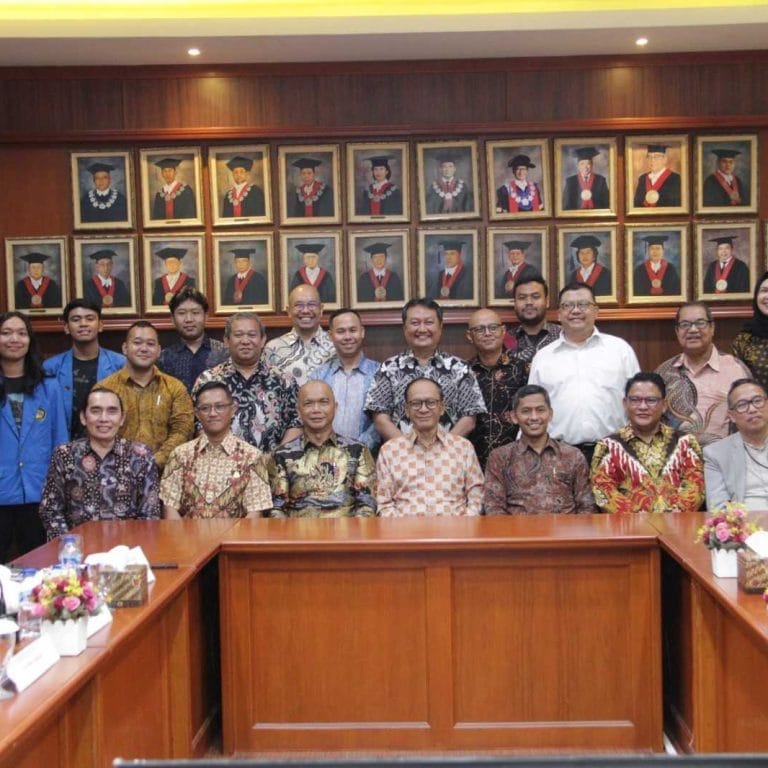 Dr Reda Martovani Bicara Sisi Kemanusiaan