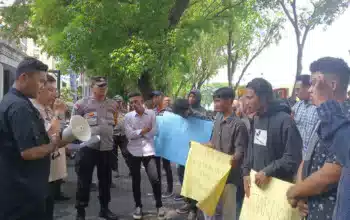 Diduga Penyalahgunaan BBM Bersubsidi Solar, Masyarakat Desak DPRD Sumut Usut PT. PET 7 Diduga Penyalahgunaan BBM Bersubsidi Solar, Masyarakat Desak DPRD Sumut Usut PT. PET I PojokPublik