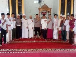 Usai Sholat Jumat, Kapolsek Balaraja Akp Badri Hasan, S.,M Berikan Himbauan Kamtibmas