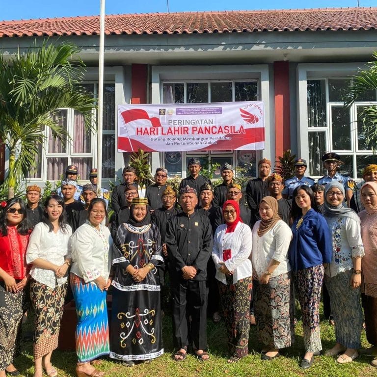 Pegawai Bapas Subang Ikuti Upacara Hari Lahir Pancasila