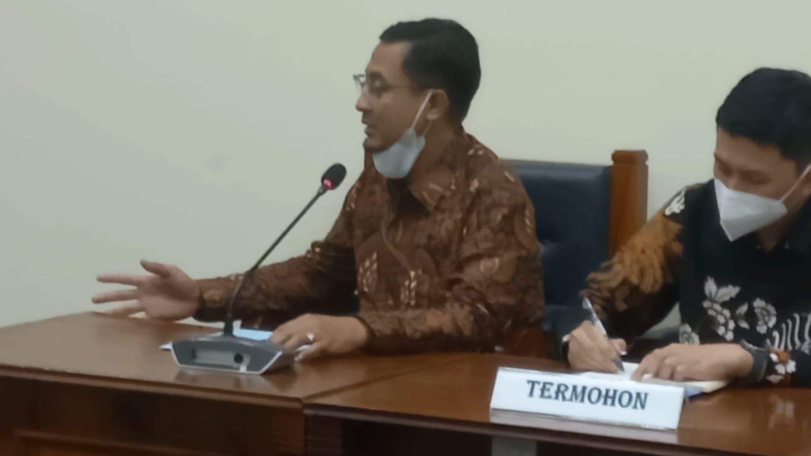 Sengketa Informasi dengan BGE, KPK Blunder di Hadapan Majelis Sidang 7 Sengketa Informasi dengan BGE, KPK Blunder di Hadapan Majelis Sidang I PojokPublik