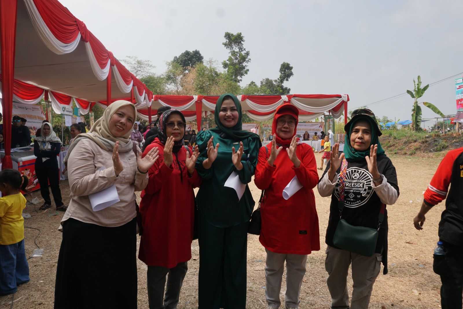 Fantastis, Ormas KITA dan Bapanas Gelar Pasar Murah di Cianjur 1 Fantastis, Ormas KITA dan Bapanas Gelar Pasar Murah di Cianjur