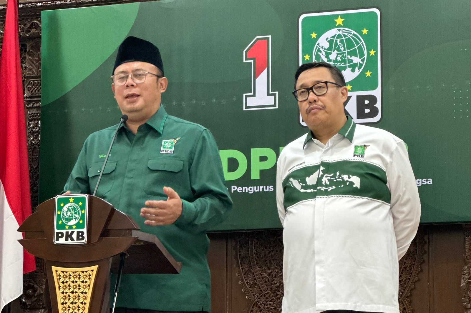 Gus Imin Pilih Ziarah Wali Songo 7 Gus Imin Pilih Ziarah Wali Songo I PojokPublik