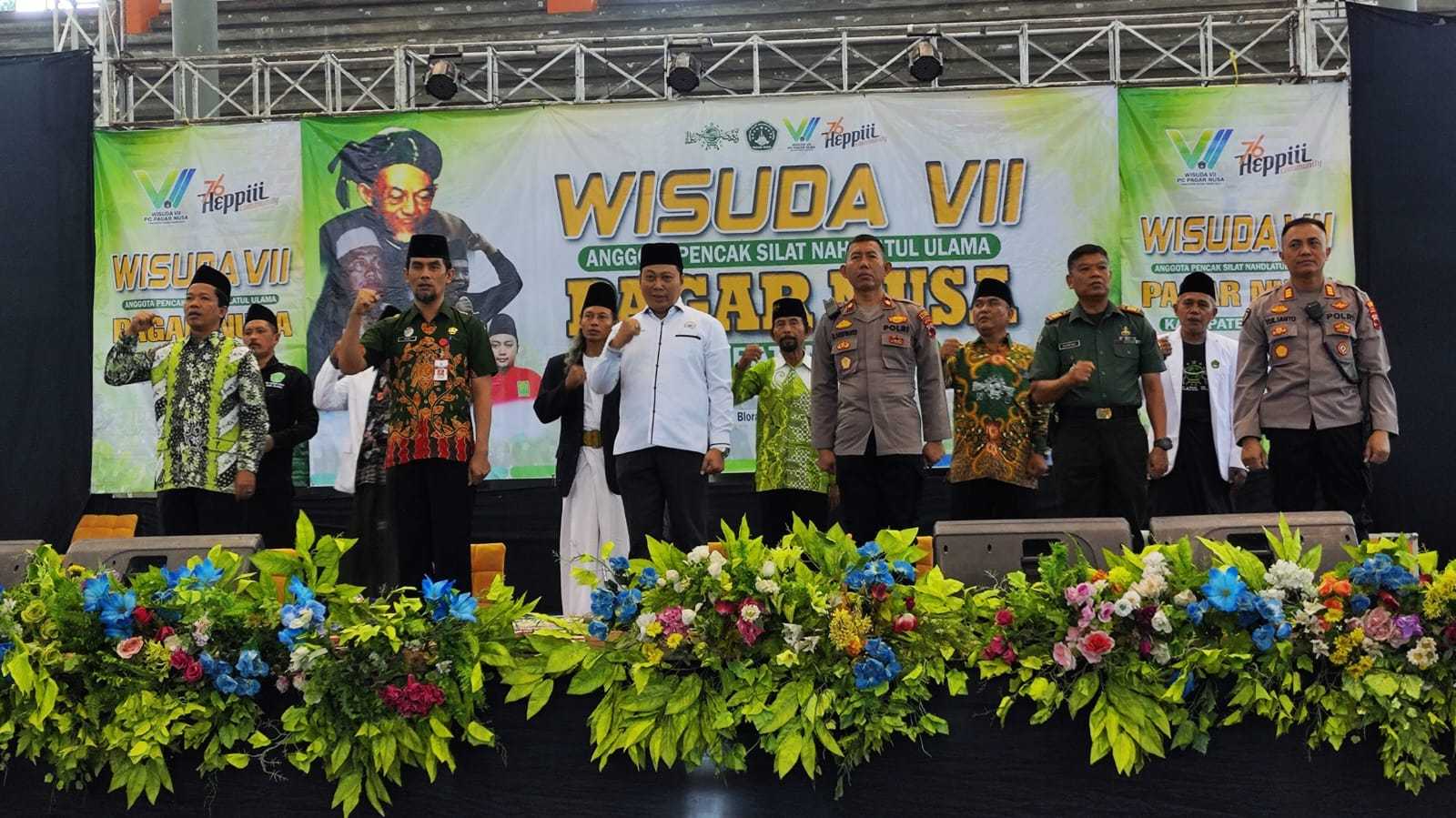 Kompolnas Mohammad Dawam, Penuhi Undangan Pengukuhan Pagar Nusa Blora 7 Kompolnas Mohammad Dawam, Penuhi Undangan Pengukuhan Pagar Nusa Blora I PojokPublik