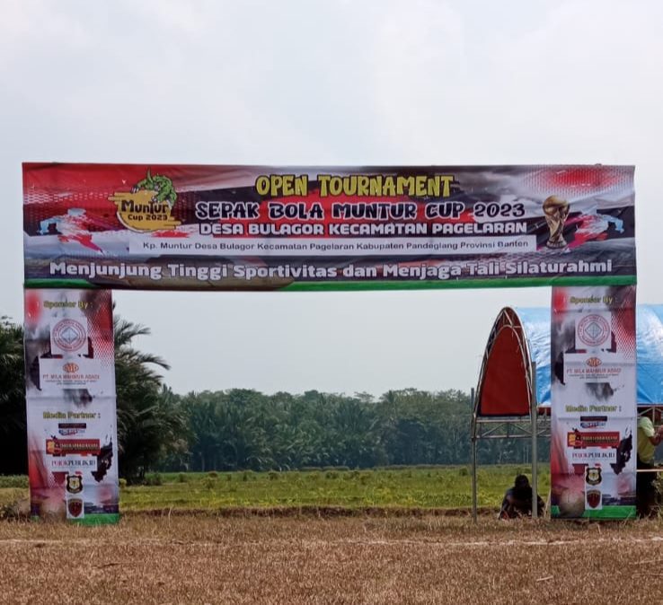 Pemuda Desa Bulagor gelar Open Turnamen sepak bola di lapangan sepak bola Bulagor 2 kampung Muntur 2 Pemuda Desa Bulagor gelar Open Turnamen sepak bola di lapangan sepak bola Bulagor 2 kampung Muntur I PojokPublik