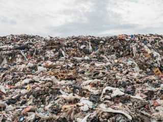 Beda Pendapat Iti – Davnie Soal Rencana Sampah Tangsel Bakal Dikirim ke Lebak