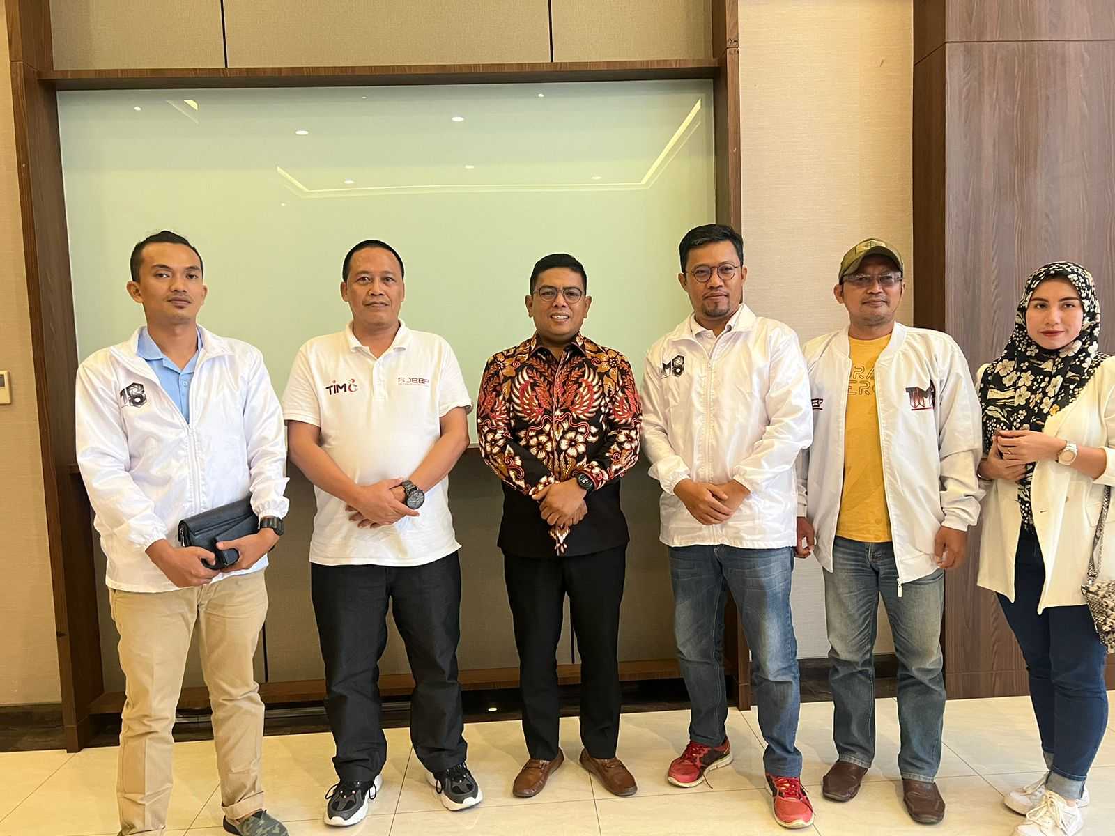 Tim 08 Prabowo Lakukan Konsolidasi di Banten Termasuk Ketemu Andra Soni 7 Tim 08 Prabowo Lakukan Konsolidasi di Banten Termasuk Ketemu Andra Soni I PojokPublik