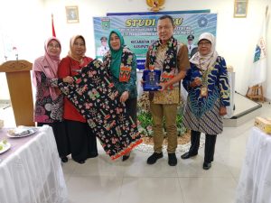 Tim Studi Turi Cara Cepat Penurunan Stunting Kelurahan Jatinegara Cakung Jaktim 2 Tim Studi Turi Cara Cepat Penurunan Stunting Kelurahan Jatinegara Cakung Jaktim I PojokPublik