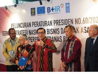 Menkumham Ajak Penerima Penghargaan P2HAM Tingkatkan Prestasi dan Pelayanan Terbaik bagi Masyarakat