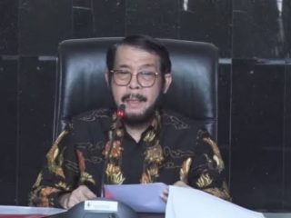 Perekat Nusantara dan TPDI Aambil Bagian Menjadi Tergugat Anwar Usman, Cek Selengkapnya