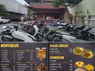 Mie Kari Mojo Karang Tengah Menyajikan Hidangan yang Memakai Bahan Bumbu dari Rempah-Rempah dari Nusantara