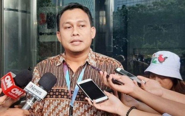 KPK Periksa Politikus PKB Neng Eem Marhamah Terkait Suap Proyek Kereta Cianjur 7 KPK Periksa Politikus PKB Neng Eem Marhamah Terkait Suap Proyek Kereta Cianjur I PojokPublik
