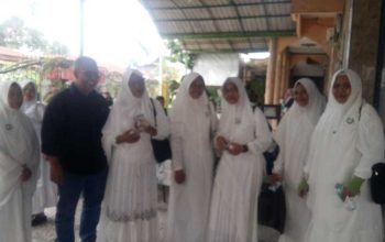 Majelis Zikir Subulussalam Mabar Kompak Dukung dan Menangkan H. Budi Waskito, ST 9 Majelis Zikir Subulussalam Mabar Kompak Dukung dan Menangkan H. Budi Waskito, ST I PojokPublik