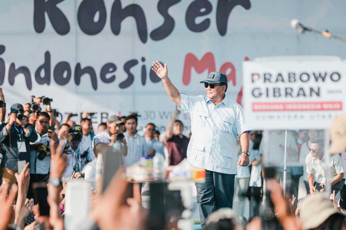 Program Makan Siang dan Susu Gratis Prabowo: Manfaat atau Sekadar Politik? 1 Program Makan Siang dan Susu Gratis Prabowo: Manfaat atau Sekadar Politik?