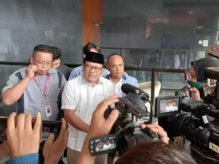 Korupsi Impor dan Ekspor Minyak Tersangkanya Malah Penyewa Storage. Penyidikan Paling Brutal dan Kacau