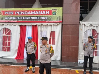 Polsek Kemayoran Melakukan Pengamanan Kegiatan Acara Pekan Raya Jakarta