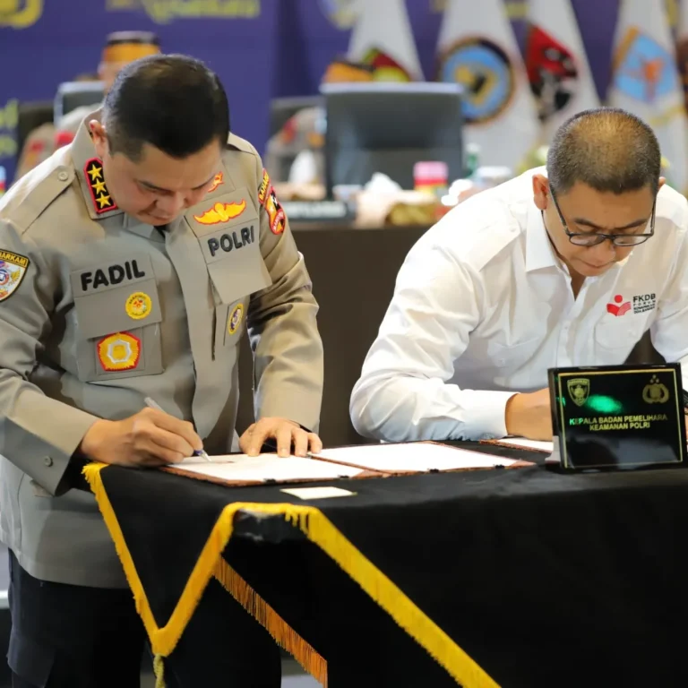 Kabaharkam Polri Komjen Pol. Dr. Fadil Imran Perpanjangan Kerjasama PKS Polri-FKDB di sektor Pertanian