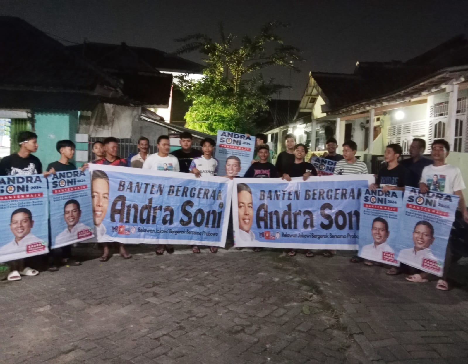 Warga Cilegon Bergerak Dukung Andra Soni-Dimyati Natakusumah Gubernur Banten 7 Warga Cilegon Bergerak Dukung Andra Soni-Dimyati Natakusumah Gubernur Banten