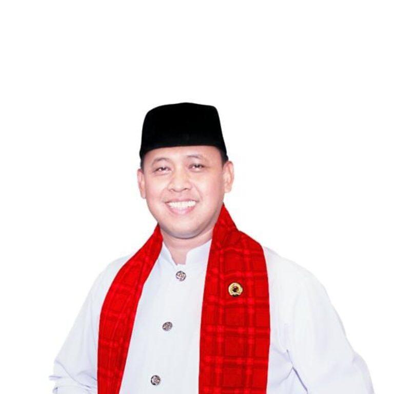 Pilkada Kota Bekasi 2024: Ridho Menang Tipis, Data KPU 97.9% Tunjukkan Prediksi Kemenangan di Tengah Persaingan Ketat 14 Pilkada Kota Bekasi 2024: Ridho Menang Tipis, Data KPU 97.9% Tunjukkan Prediksi Kemenangan di Tengah Persaingan Ketat I PojokPublik