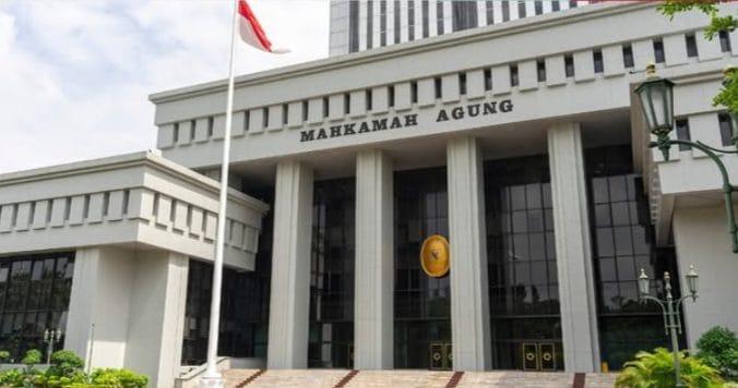 Refleksi Tahun 2024 MA RI Ternodai oleh Hakim Agung Syamsul Maarif, Dkk, yang Melanggar Pasal 17 UU No. 48 Tahun 2009 Tentang Kekuasaan Kehakiman. Terkait Skandal Suap Kasus Zarof Ricar, Sebesar Rp. 200 Milyar? 7 Refleksi Tahun 2024 MA RI Ternodai oleh Hakim Agung Syamsul Maarif, Dkk, yang Melanggar Pasal 17 UU No. 48 Tahun 2009 Tentang Kekuasaan Kehakiman. Terkait Skandal Suap Kasus Zarof Ricar, Sebesar Rp. 200 Milyar? I PojokPublik