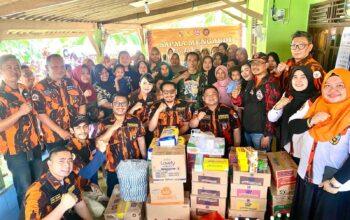 Pemuda Pancasila Bantu Korban Banjir Bekasi, Begini Aksinya 3 Pemuda Pancasila Bantu Korban Banjir Bekasi, Begini Aksinya I PojokPublik