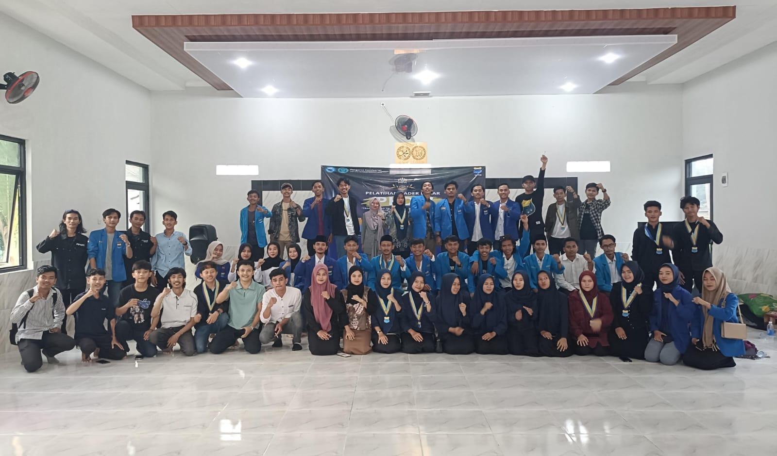 PMII Lebak Kecam Keras Oknum Guru SMPN 1 Maja Diduga Lecehkan Siswi : Kami Minta Proses Hukum Maksimal 7 PMII Lebak Kecam Keras Oknum Guru SMPN 1 Maja Diduga Lecehkan Siswi : Kami Minta Proses Hukum Maksimal I PojokPublik