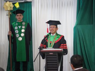 KH. Maman Imanulhaq Resmi Dapat Gelar Doktor