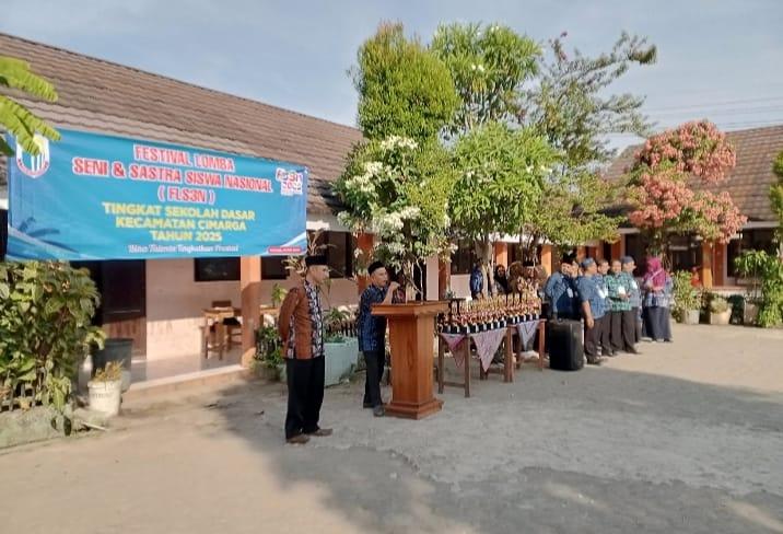 FLS3N SD Kecamatan Cimarga Cetak Cikal Bakal Seni Anak Usia Dini 7 FLS3N SD Kecamatan Cimarga Cetak Cikal Bakal Seni Anak Usia Dini I PojokPublik