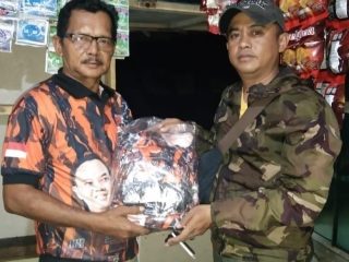 Penguatan Organisasi, Ketua MPC PP Kabupaten Lebak Serahkan Atribut Kepada pengurus PP PAC Kecamatan Cihara