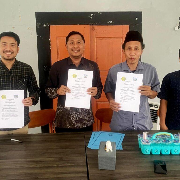 Fokus Pada Pendidikan, Penelitian, dan Pengabdian Masyarakat di Bidang Tata Kelola Pemerintahan Desa dan Demokrasi Lokal, Fakultas Ilmu Sosial dan Ilmu Politik Universitas Muhammadiyah Mataram dengan Pemerintah Desa Genggelang Melakukan Perjanjian Kerjasama 9 Fokus Pada Pendidikan, Penelitian, dan Pengabdian Masyarakat di Bidang Tata Kelola Pemerintahan Desa dan Demokrasi Lokal, Fakultas Ilmu Sosial dan Ilmu Politik Universitas Muhammadiyah Mataram dengan Pemerintah Desa Genggelang Melakukan Perjanjian Kerjasama I PojokPublik