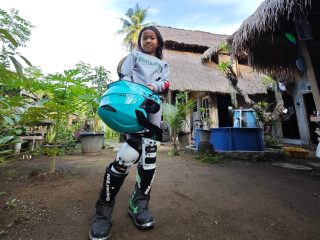 Lubna Aiyana Elsaga Pembalap Cilik Lombok Utara Yang Akan Mengikuti Ajang Grasstrack Tingkat Nasional