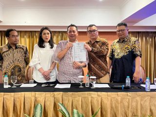 Mangkir dari Perintah Pengadilan, Perusahaan Istri Menteri Perindustrian diajukan PKPU