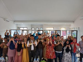 Sosialisasi Wakaf dan Penyaluran Manfaat Program Qardhul Hasan di Kecamatan Baros Kota Sukabumi