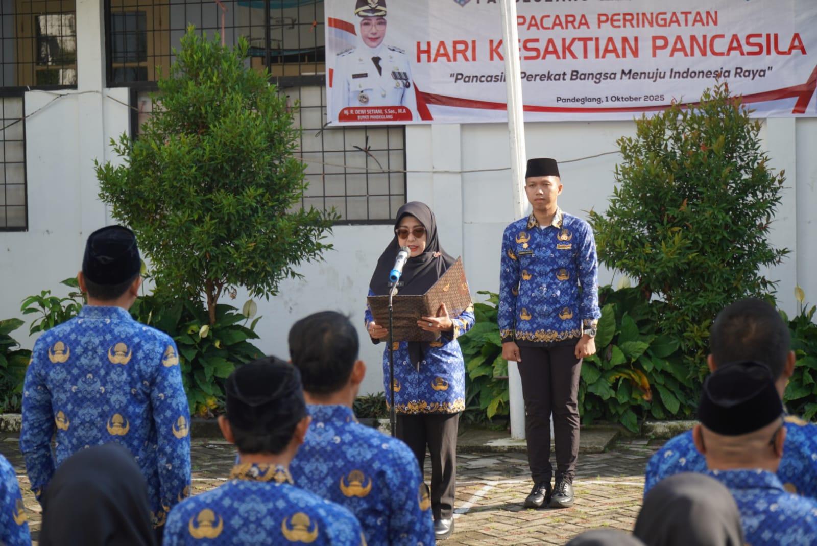 Bupati Dewi Pimpin Upacara Peringatan Hari Kesaktian Pancasila 7 Bupati Dewi Pimpin Upacara Peringatan Hari Kesaktian Pancasila I PojokPublik