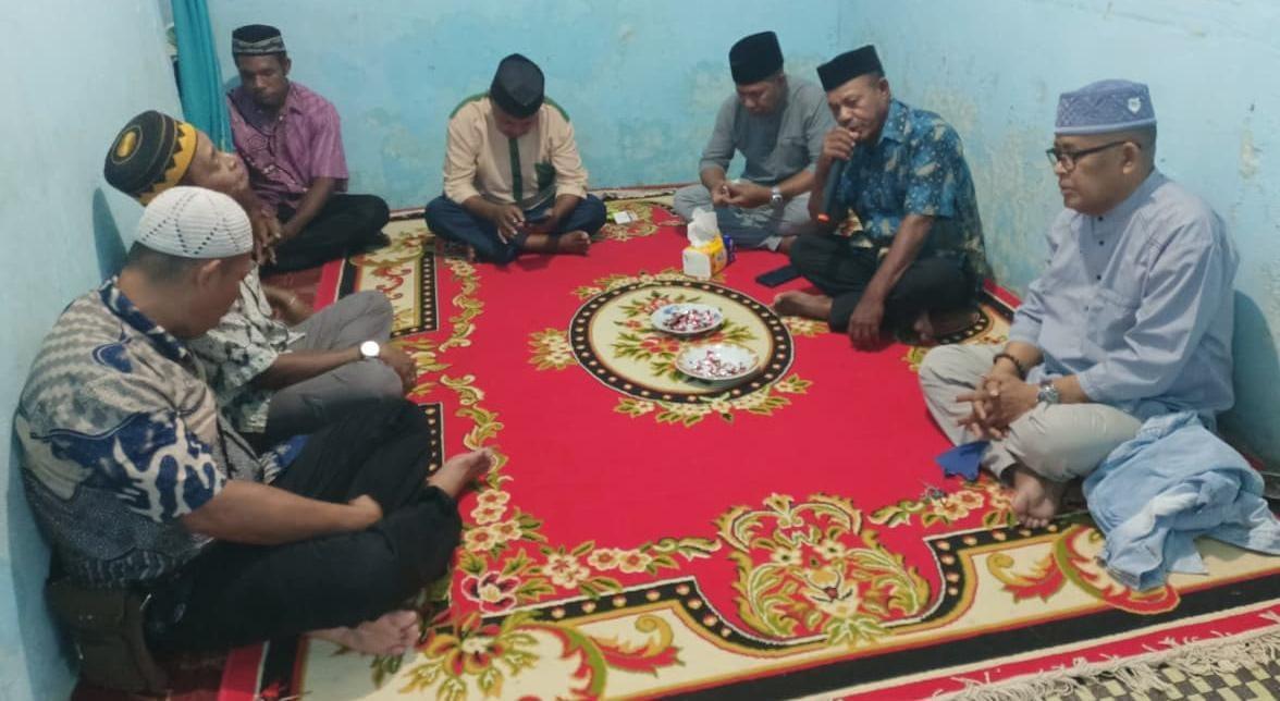 Pererat Kebersamaan di Perantauan Ikatan Keluarga Kiandarat Gelar Pengajian Rutin 7 Pererat Kebersamaan di Perantauan Ikatan Keluarga Kiandarat Gelar Pengajian Rutin I PojokPublik