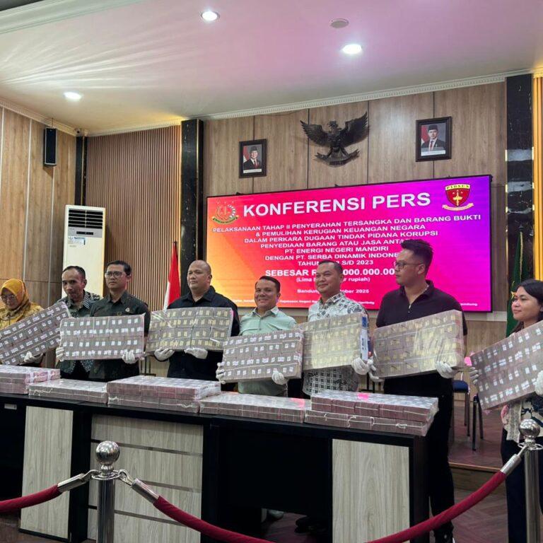 Kasus Dugaan Korupsi PT ENM dan PT SDI, Kejari Kota Bandung Amankan Uang Negara Rp15 Miliar