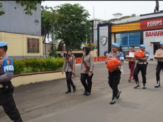 Program Polisi Peduli Sosial, Korsabhara Baharkam Polri Sasar Ojol Hingga Pemulung